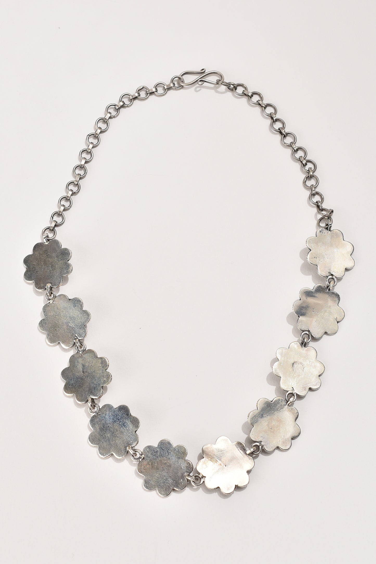 Granulated Flower Necklace