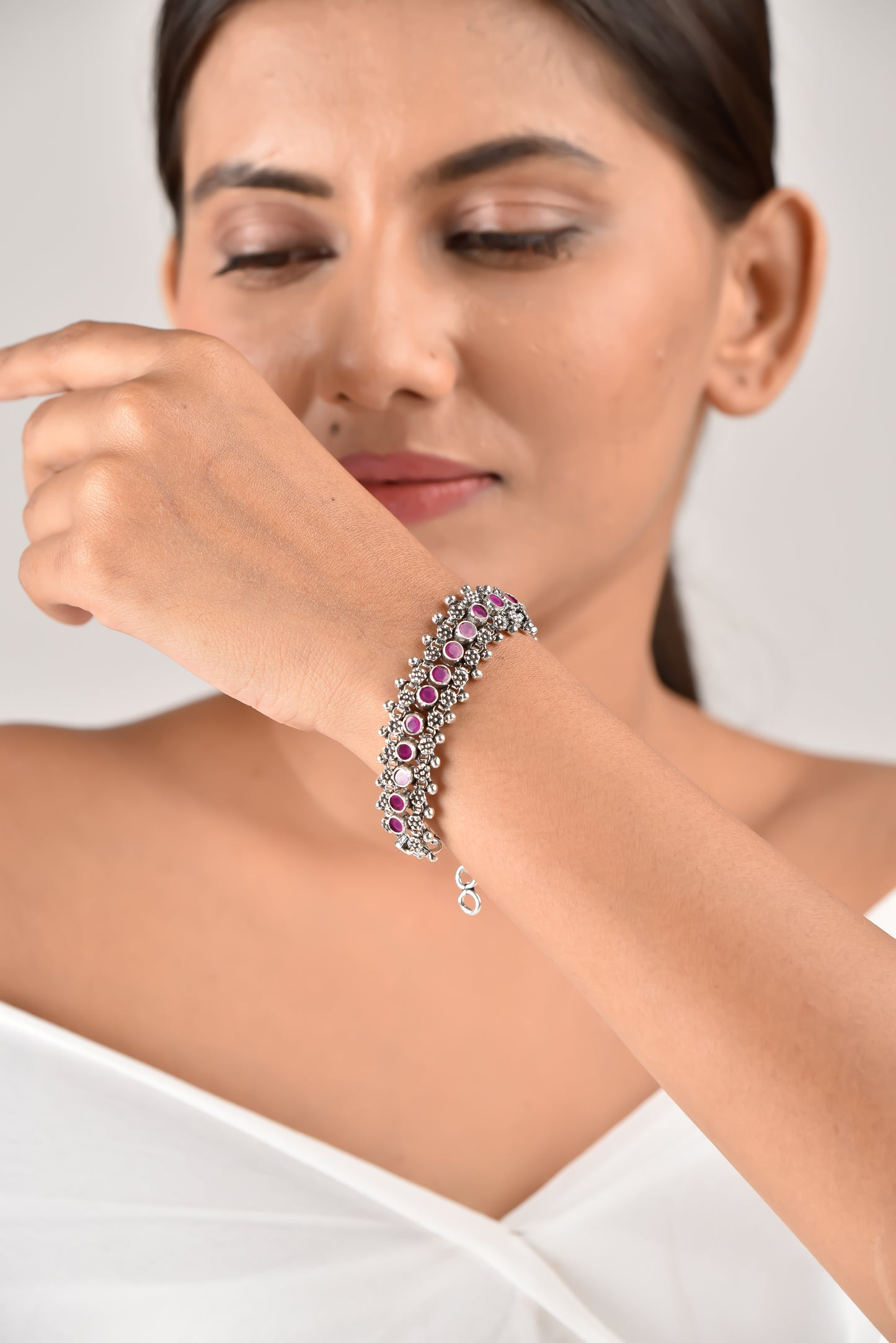 Red Stone Belted Bracelet