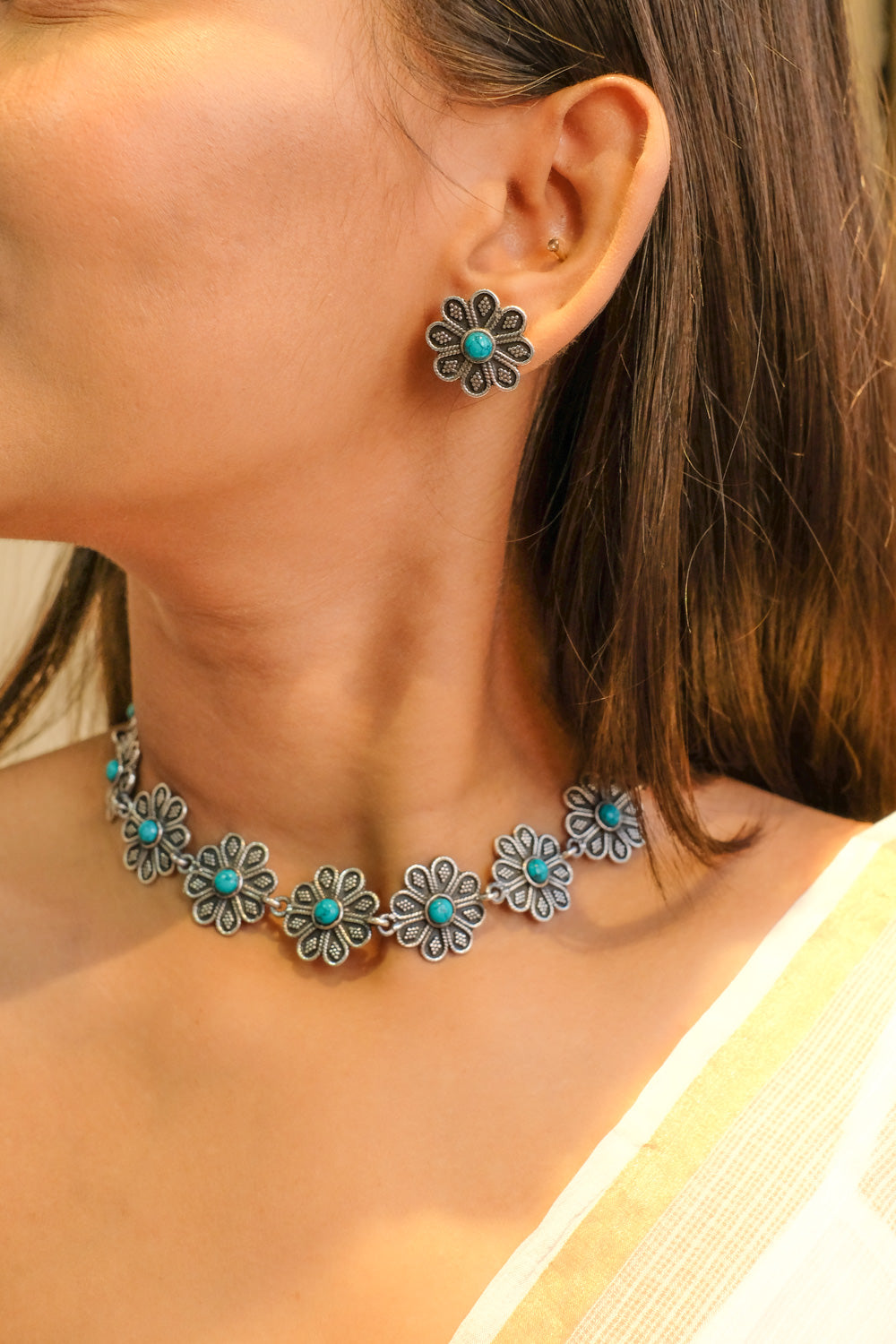 Turquoise Granulated Flower Necklace