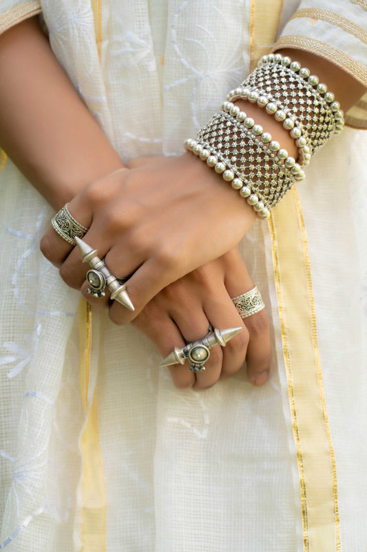 Wire Work Leaf Design Ring - SAADHGEE