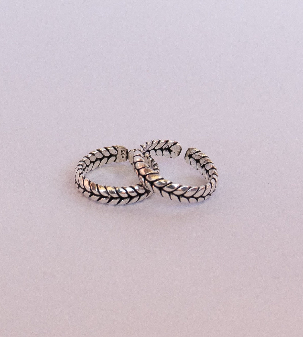 Twisted Toe Ring - 2 Toe Rings - SAADHGEE
