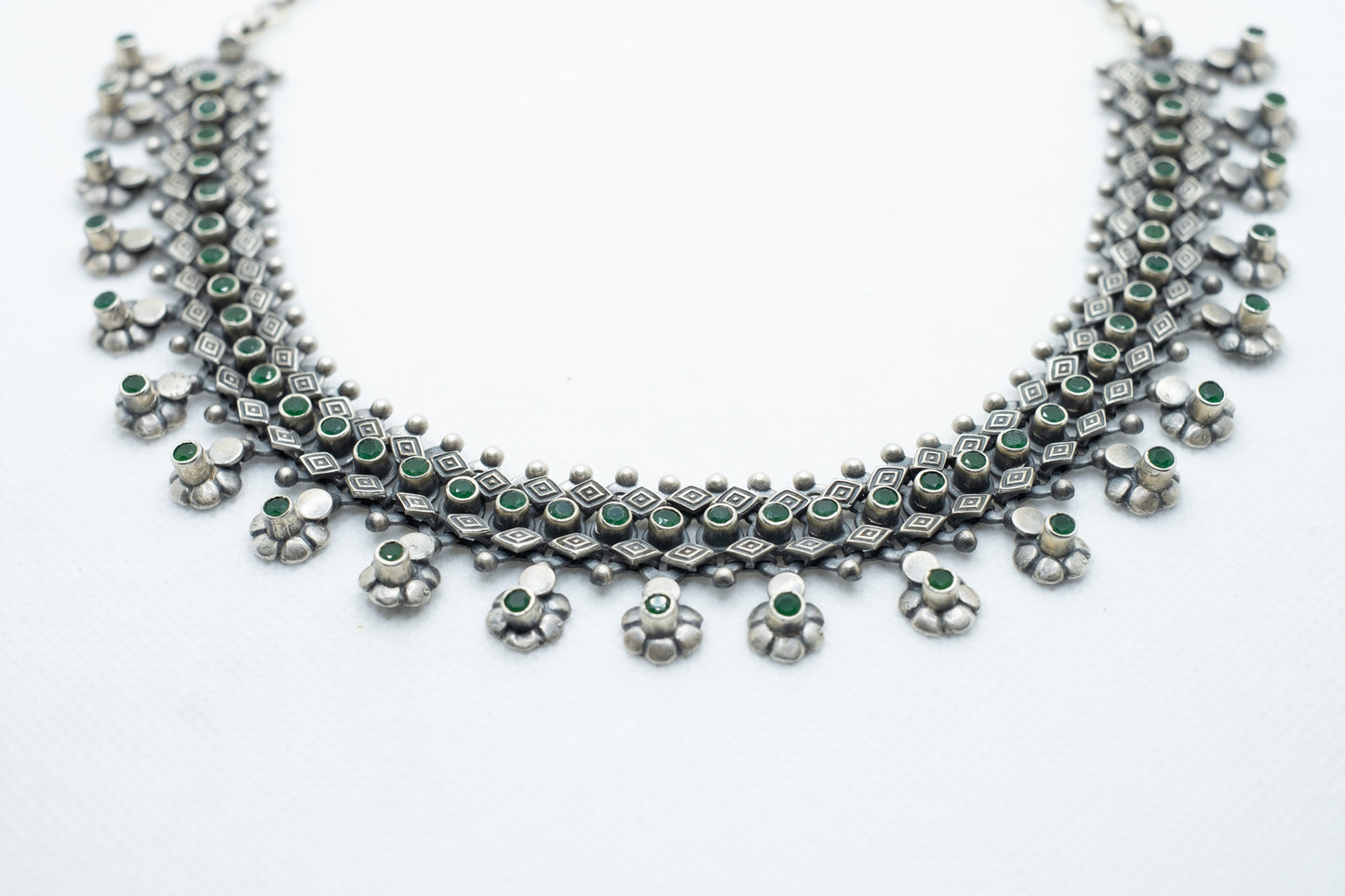 Green Stone and Flower Hanging Necklace - ADA