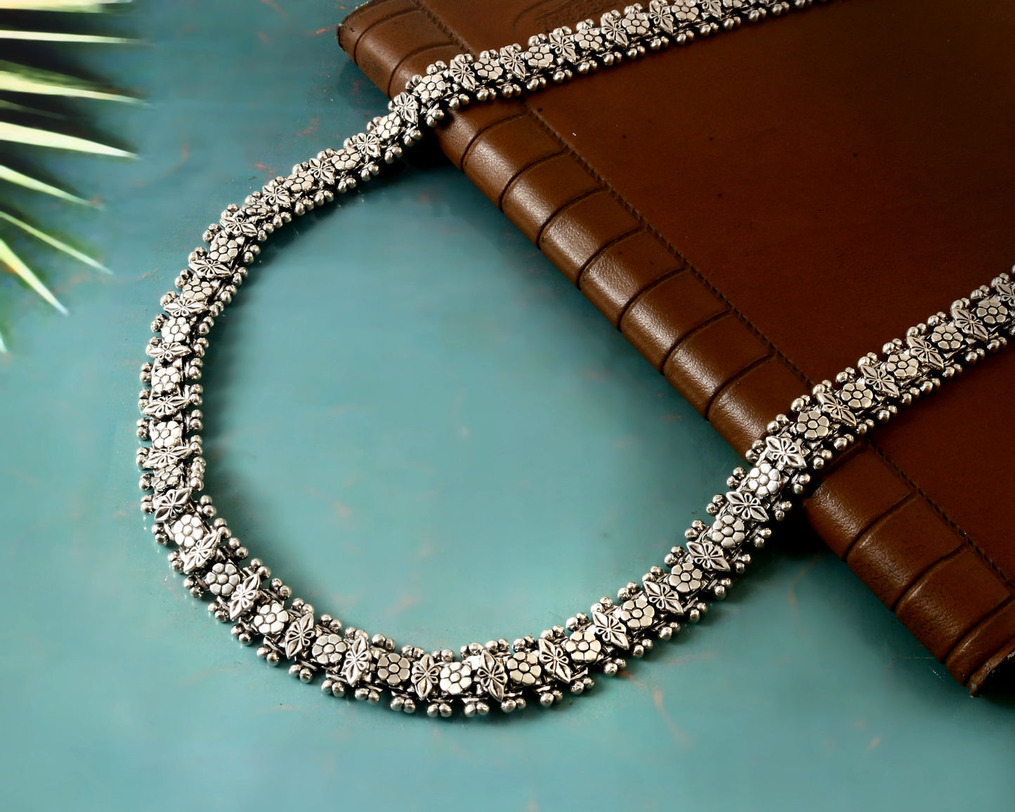 Intricate Floral Waistband