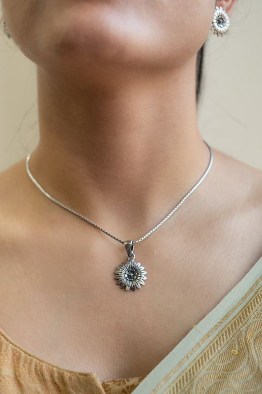 Sunflower Marigold Pendant